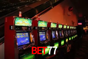 A Experiência Imersiva dos Cassinos Ao Vivo no bet77